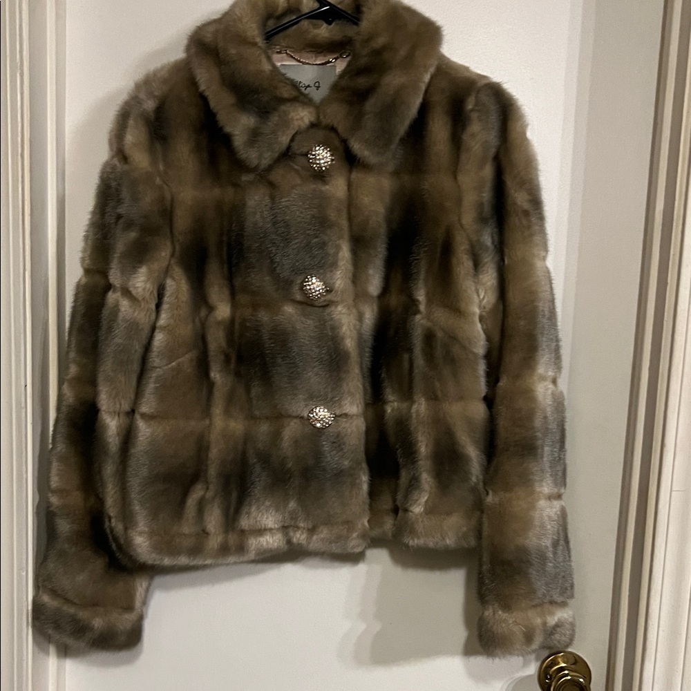 Eliza J Luxurious Brown Teddy Jacket. Today only price🌸🌸
